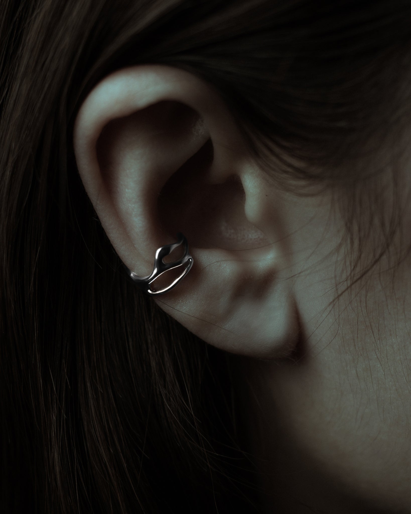 trace ear cuff