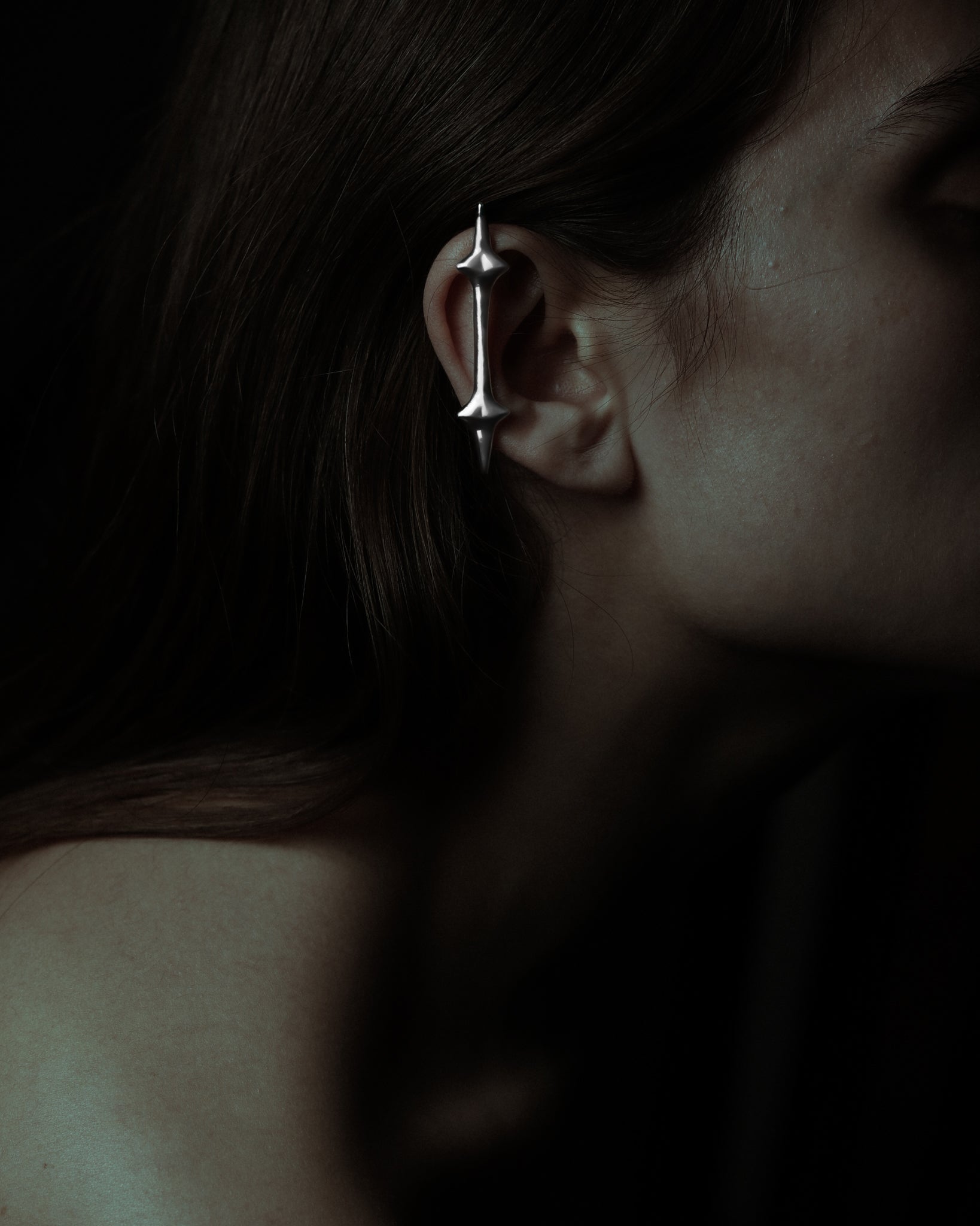 aquila earcuff